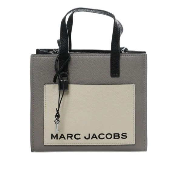 Marc Jacobs Handbags - Marc Jacobs Taupe, Cream & Black Leather Tote